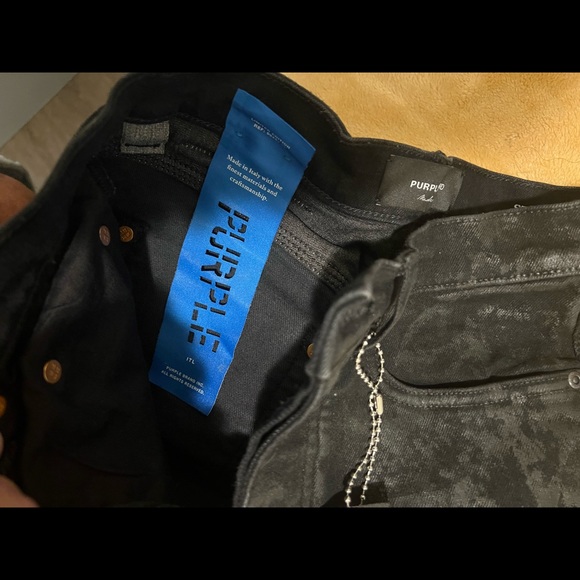 Purple Jeans (Limited Edition) - Picture 4 of 13